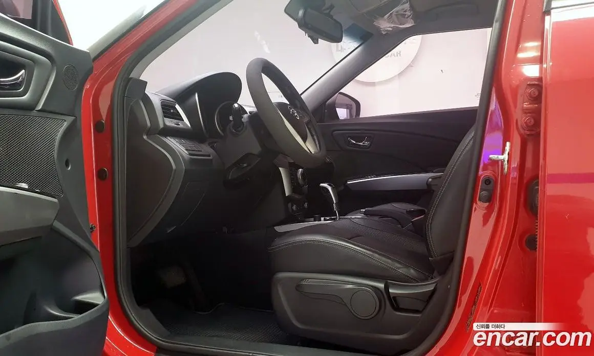 SsangYong TIBOLI 2015 1.6 автомат (гидро), фото 13 SsangYong TIBOLI 2015 1.6 автомат (гидро), фото 13