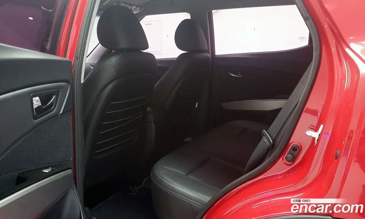 SsangYong TIBOLI 2015 1.6 автомат (гидро), фото 16 SsangYong TIBOLI 2015 1.6 автомат (гидро), фото 16