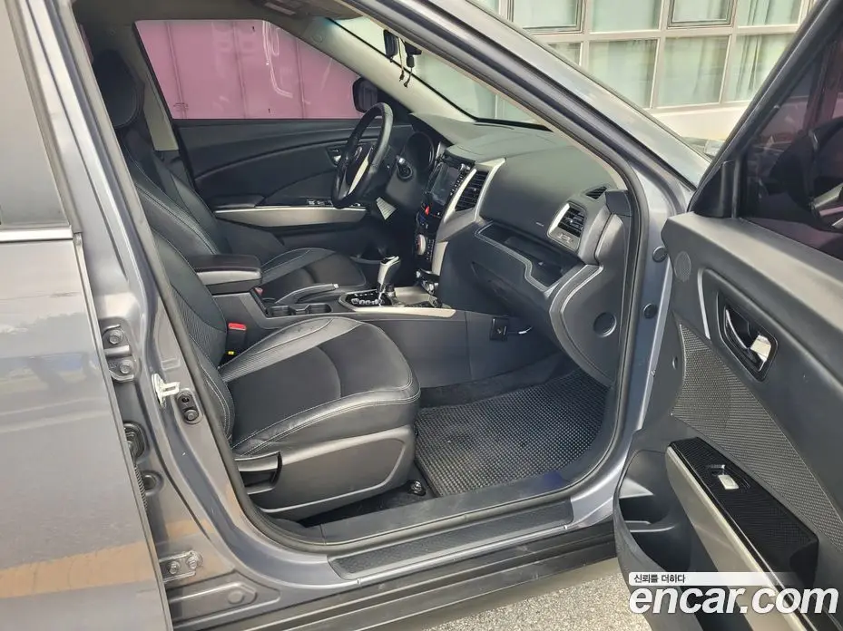 SsangYong TIBOLI 2016 1.6 автомат (гидро), фото 8