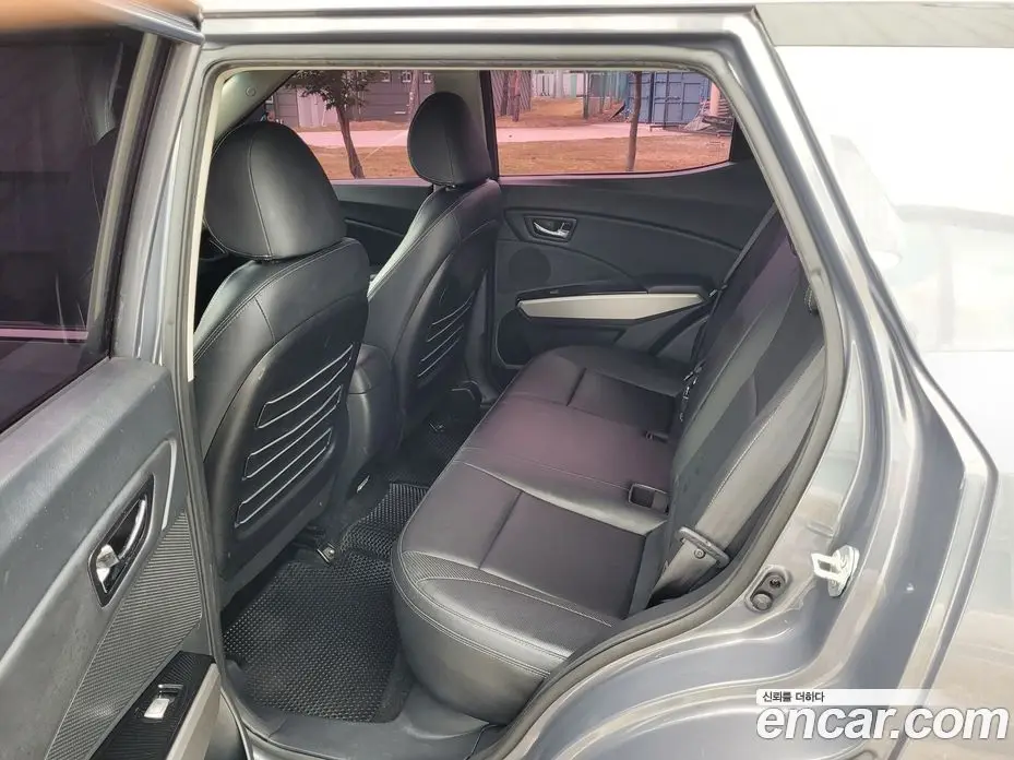 SsangYong TIBOLI 2016 1.6 автомат (гидро), фото 10