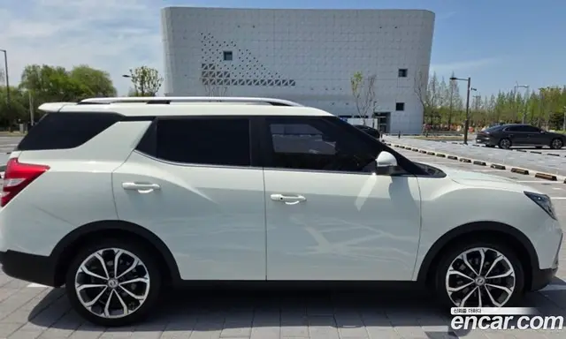 SsangYong TIBOLI 2016 1.6 автомат (гидро), миниатюра 2 SsangYong TIBOLI 2016 1.6 автомат (гидро), миниатюра 2