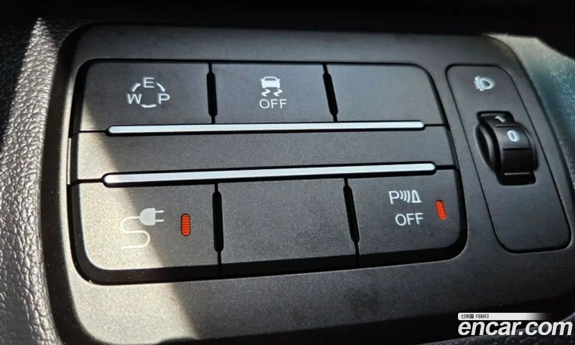 SsangYong TIBOLI 2016 1.6 автомат (гидро), фото 13 SsangYong TIBOLI 2016 1.6 автомат (гидро), фото 13