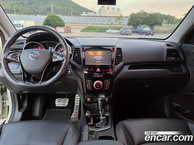 SsangYong TIBOLI 2018 1.6 автомат (гидро), миниатюра 12