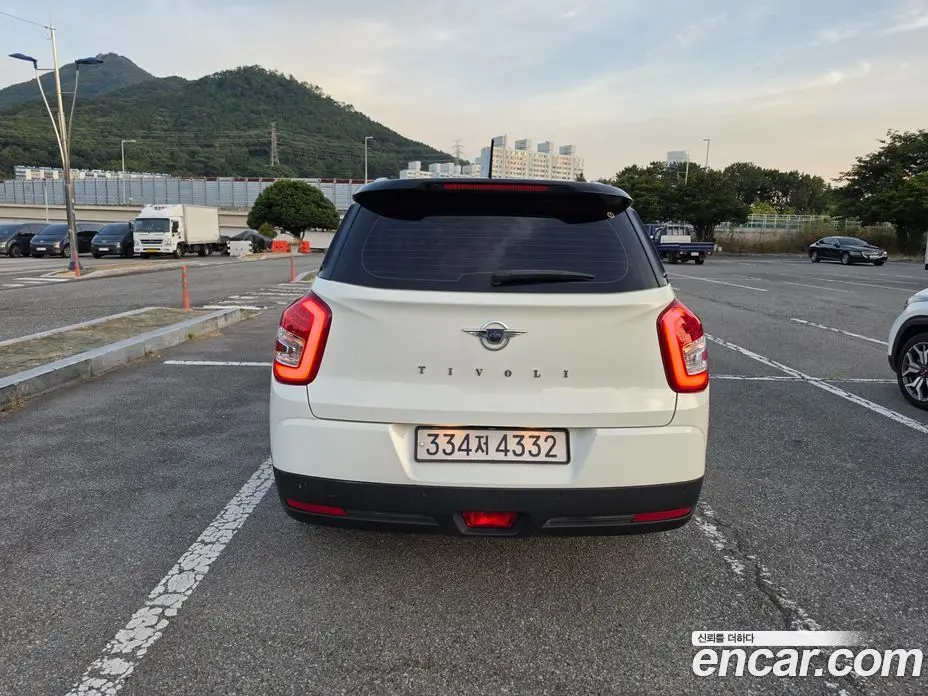 SsangYong TIBOLI 2018 1.6 автомат (гидро), фото 4 SsangYong TIBOLI 2018 1.6 автомат (гидро), фото 4