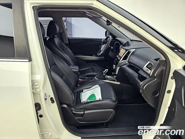 SsangYong TIBOLI 2019 1.6 автомат (гидро), миниатюра 11