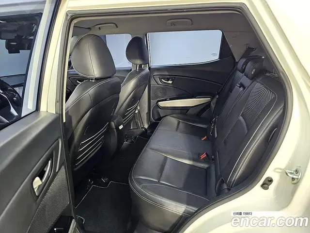 SsangYong TIBOLI 2019 1.6 автомат (гидро), миниатюра 9