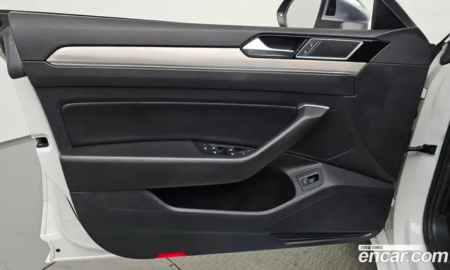 Volkswagen Arteon 2019 2.0 автомат (гидро), миниатюра 10 Volkswagen Arteon 2019 2.0 автомат (гидро), миниатюра 10