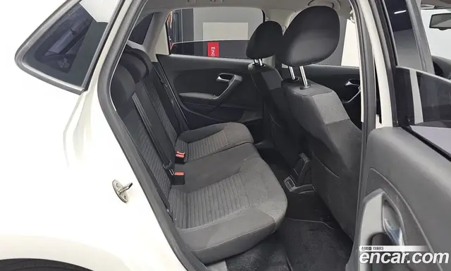 Volkswagen Polo 2013 1.6 автомат (гидро), миниатюра 11 Volkswagen Polo 2013 1.6 автомат (гидро), миниатюра 11