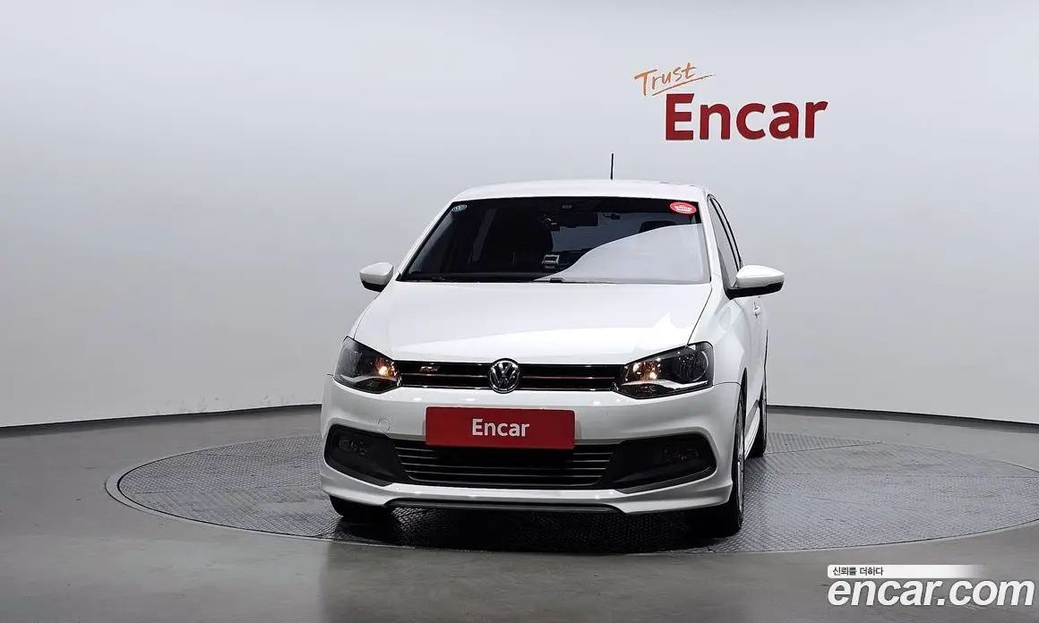 Volkswagen Polo 2013 1.6 автомат (гидро), фото 3 Volkswagen Polo 2013 1.6 автомат (гидро), фото 3