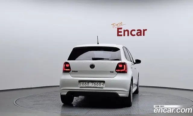 Volkswagen Polo 2013 1.6 автомат (гидро), миниатюра 4 Volkswagen Polo 2013 1.6 автомат (гидро), миниатюра 4