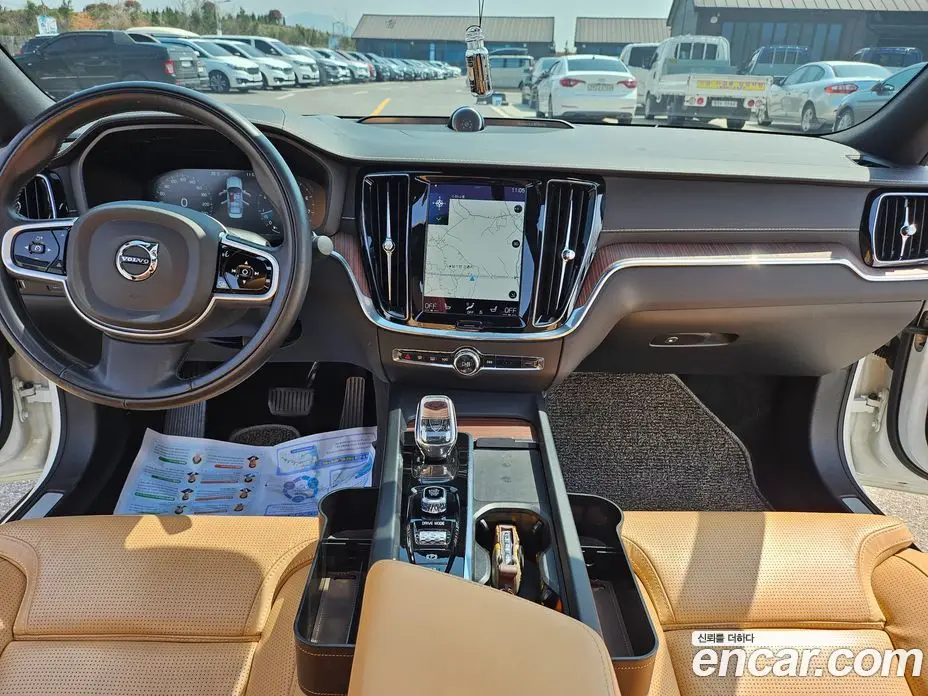 Volvo S60 2020 2.0 автомат (гидро), фото 11 Volvo S60 2020 2.0 автомат (гидро), фото 11