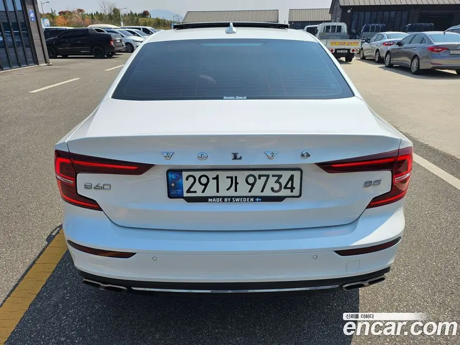 Volvo S60 2020 2.0 автомат (гидро), фото 5 Volvo S60 2020 2.0 автомат (гидро), фото 5