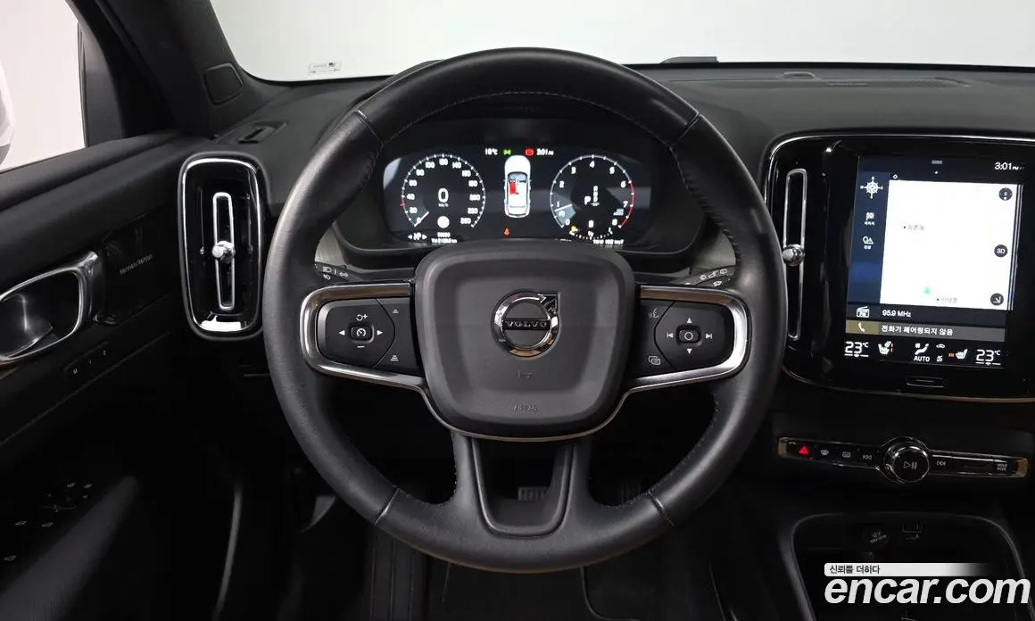 Volvo XC40 2020 2.0 автомат (гидро), фото 14 Volvo XC40 2020 2.0 автомат (гидро), фото 14