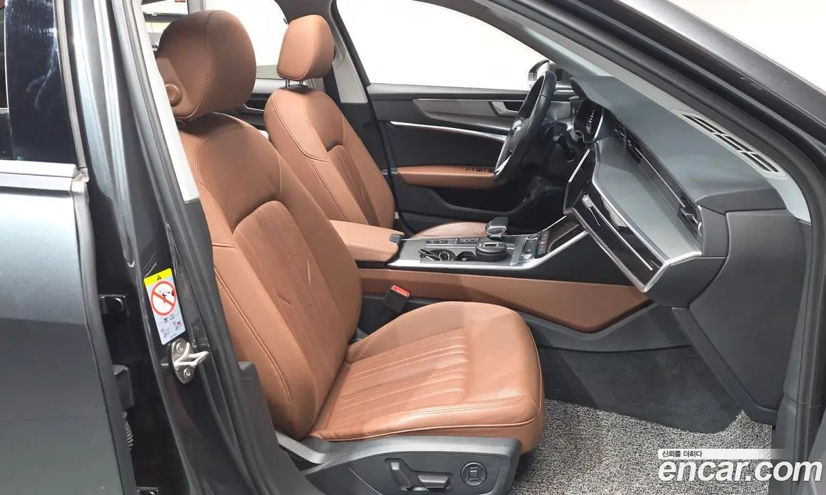 Audi A6 2021 2.0 автомат (гидро), фото 9