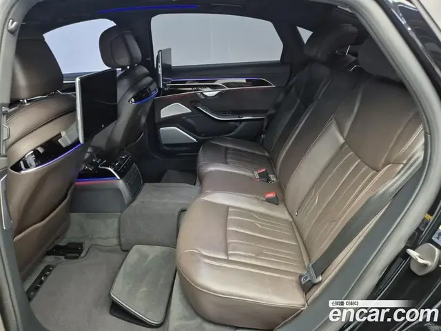 Audi A8 2021 3.0 автомат (гидро), миниатюра 12