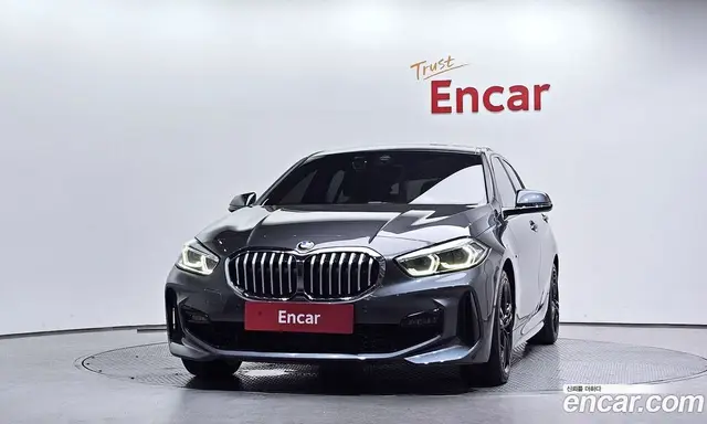 BMW 1 серия 2021 2.0 автомат (гидро), миниатюра 3
