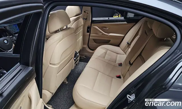 BMW 5 серия 2016 2.0 автомат (гидро), миниатюра 12
