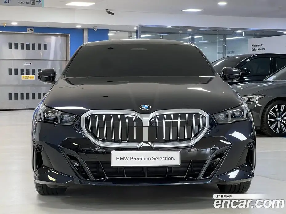 BMW 5 серия 2026 2.0 автомат (гидро), фото 3 BMW 5 серия 2026 2.0 автомат (гидро), фото 3