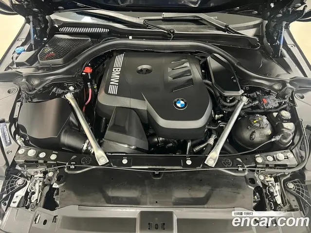 BMW 5 серия 2026 2.0 автомат (гидро), миниатюра 6 BMW 5 серия 2026 2.0 автомат (гидро), миниатюра 6