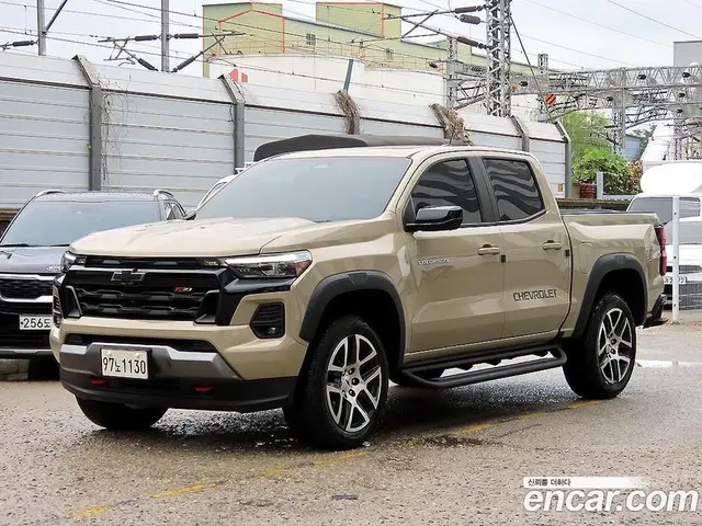 Chevrolet Colorado, 2023, 11 570 км