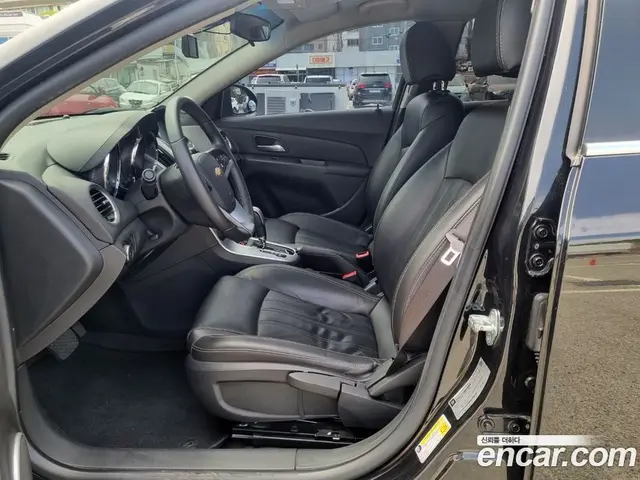 Chevrolet Cruze 2014 1.8 автомат (гидро), миниатюра 8