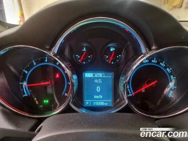 Chevrolet Cruze 2014 1.8 автомат (гидро), миниатюра 10