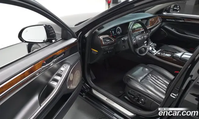 Genesis EQ900 2016 5.0 автомат (гидро), миниатюра 11 Genesis EQ900 2016 5.0 автомат (гидро), миниатюра 11