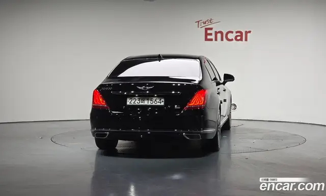 Genesis EQ900 2016 5.0 автомат (гидро), миниатюра 4 Genesis EQ900 2016 5.0 автомат (гидро), миниатюра 4