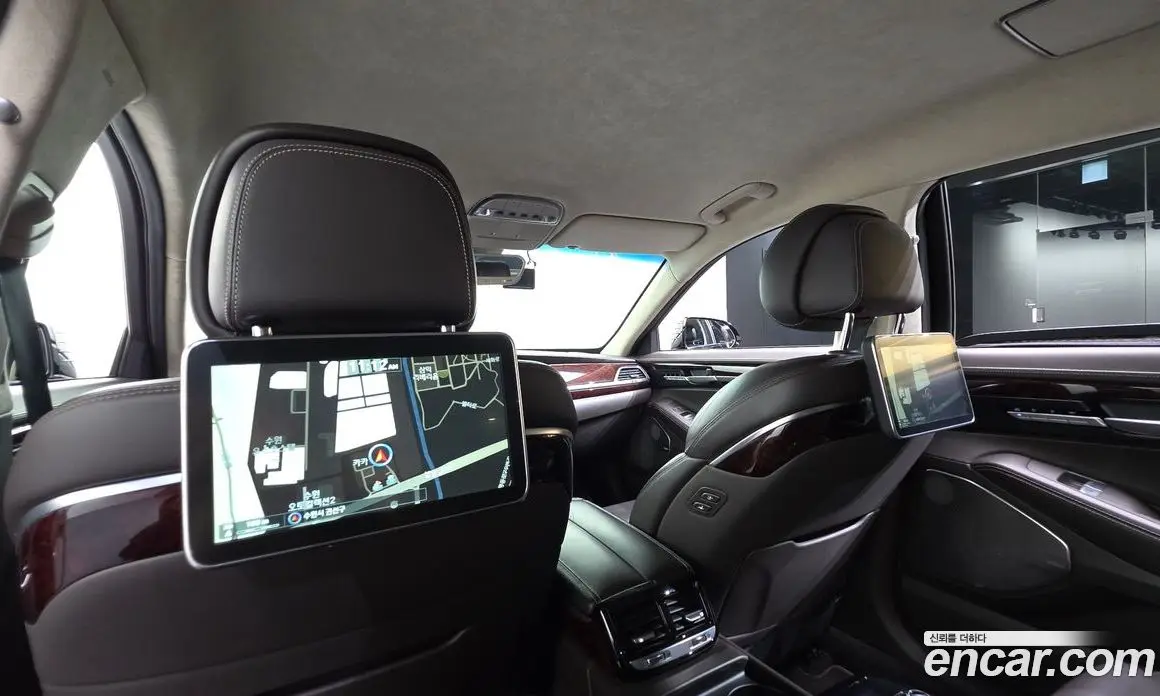 Genesis EQ900 2016 5.0 автомат (гидро), фото 18 Genesis EQ900 2016 5.0 автомат (гидро), фото 18