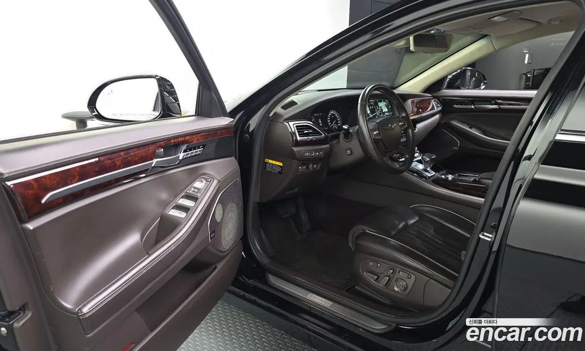 Genesis EQ900 2016 5.0 автомат (гидро), фото 10 Genesis EQ900 2016 5.0 автомат (гидро), фото 10