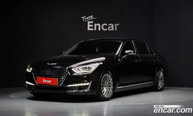 Genesis EQ900, 2017, 136 933 км