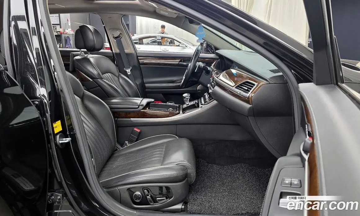 Genesis EQ900 2017 5.0 автомат (гидро), фото 11