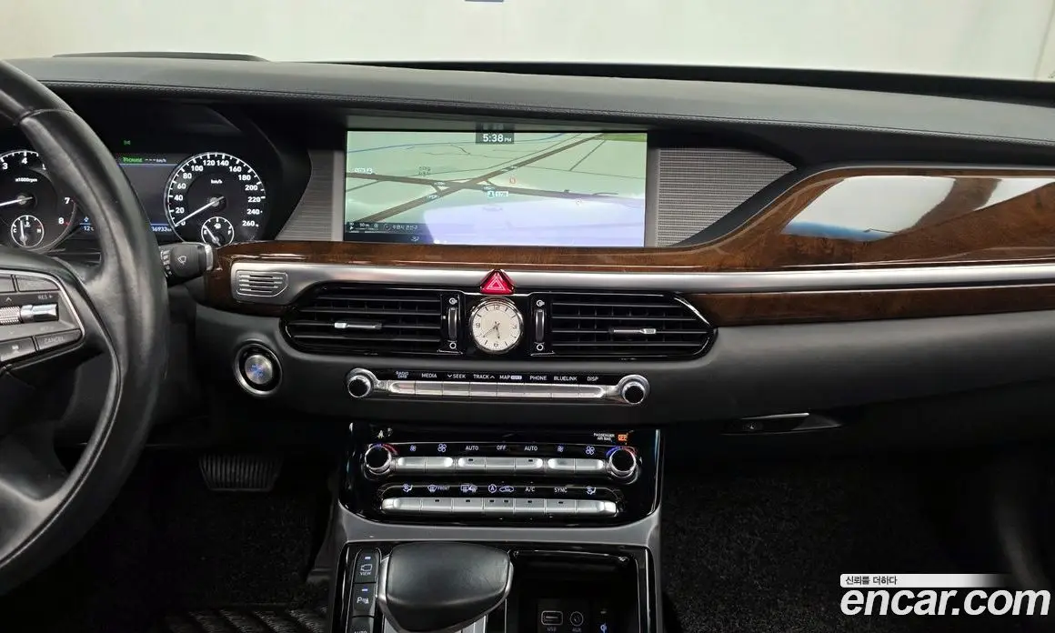 Genesis EQ900 2017 5.0 автомат (гидро), фото 14