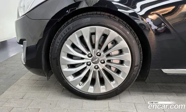 Genesis EQ900 2017 5.0 автомат (гидро), миниатюра 5