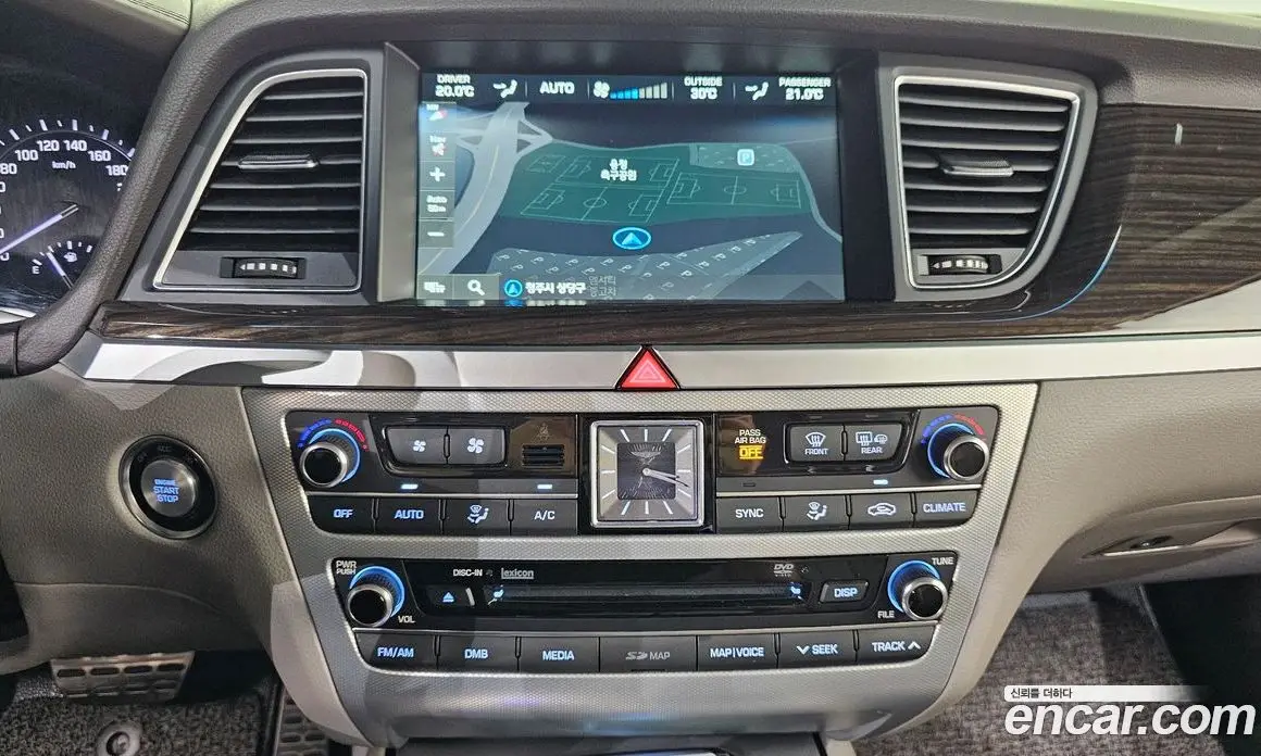 Genesis G80 2016 3.3 автомат (гидро), фото 17 Genesis G80 2016 3.3 автомат (гидро), фото 17