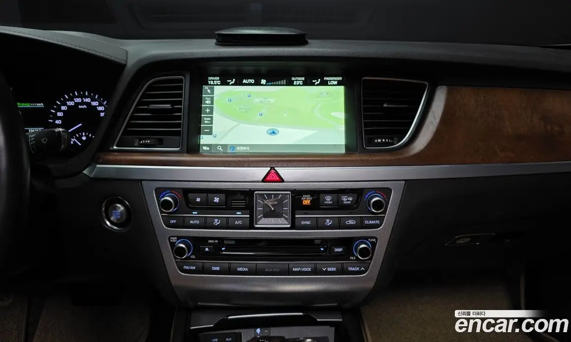 Genesis G80 2016 3.3 автомат (гидро), фото 14 Genesis G80 2016 3.3 автомат (гидро), фото 14