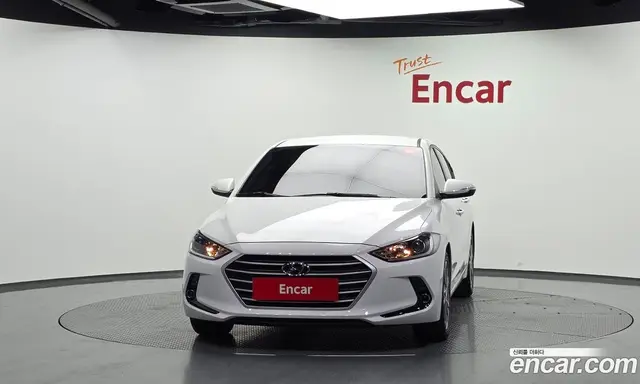 Hyundai Avante 2017 1.6 автомат (гидро), миниатюра 3 Hyundai Avante 2017 1.6 автомат (гидро), миниатюра 3