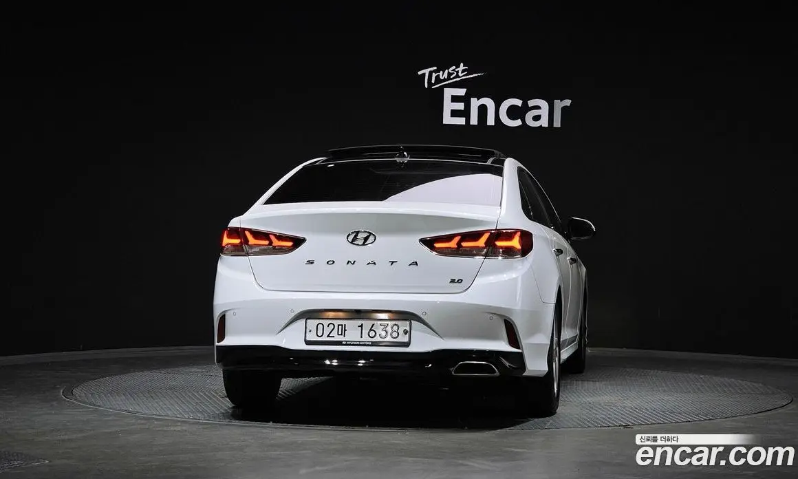 Hyundai Sonata 2018 2.0 автомат (гидро), фото 4