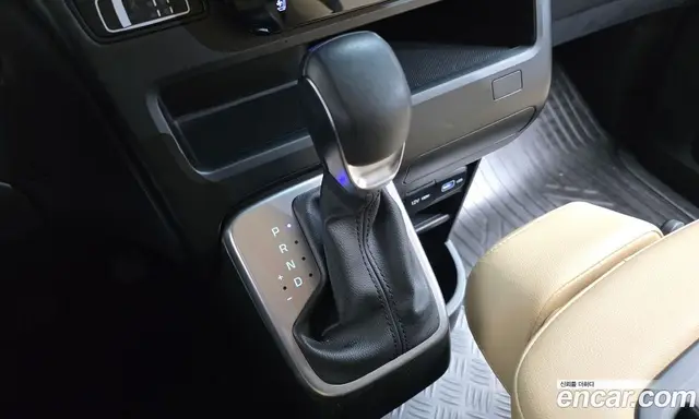 Hyundai Staria 2024 2.2 автомат (гидро), миниатюра 9 Hyundai Staria 2024 2.2 автомат (гидро), миниатюра 9