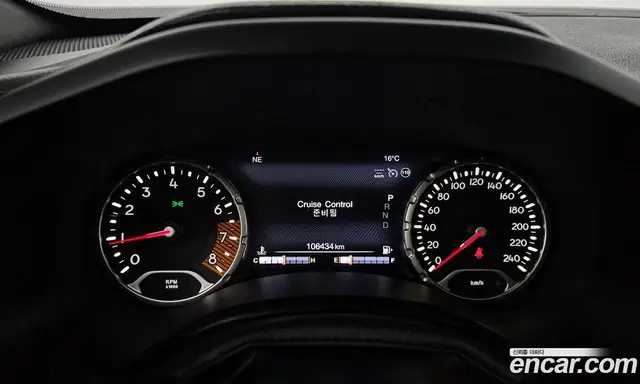 Jeep Renegade 2021 2.4 автомат (гидро), миниатюра 8 Jeep Renegade 2021 2.4 автомат (гидро), миниатюра 8