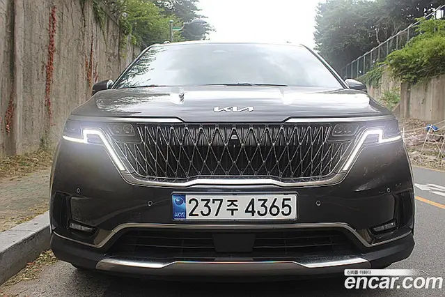 Kia Carnival, 2023, 26 299 км