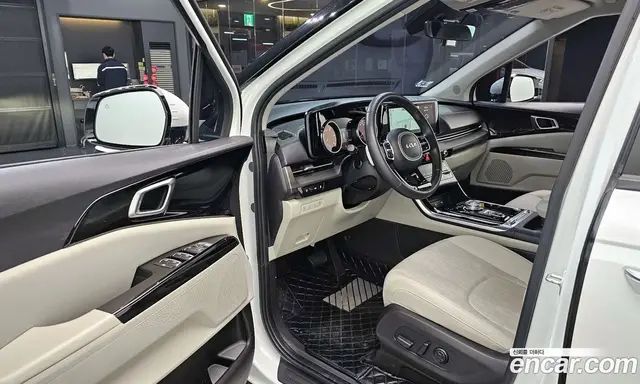 Kia Carnival 2023 2.2 автомат (гидро), миниатюра 11 Kia Carnival 2023 2.2 автомат (гидро), миниатюра 11