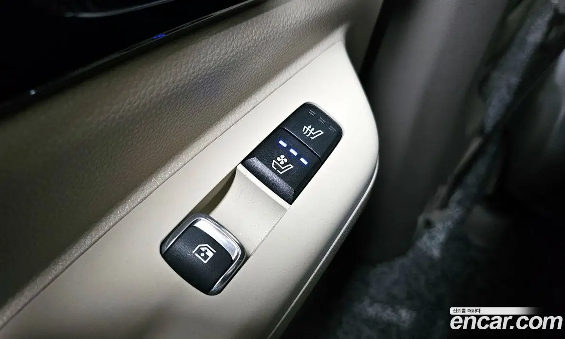 Kia Carnival 2025 3.5 автомат (гидро), фото 17