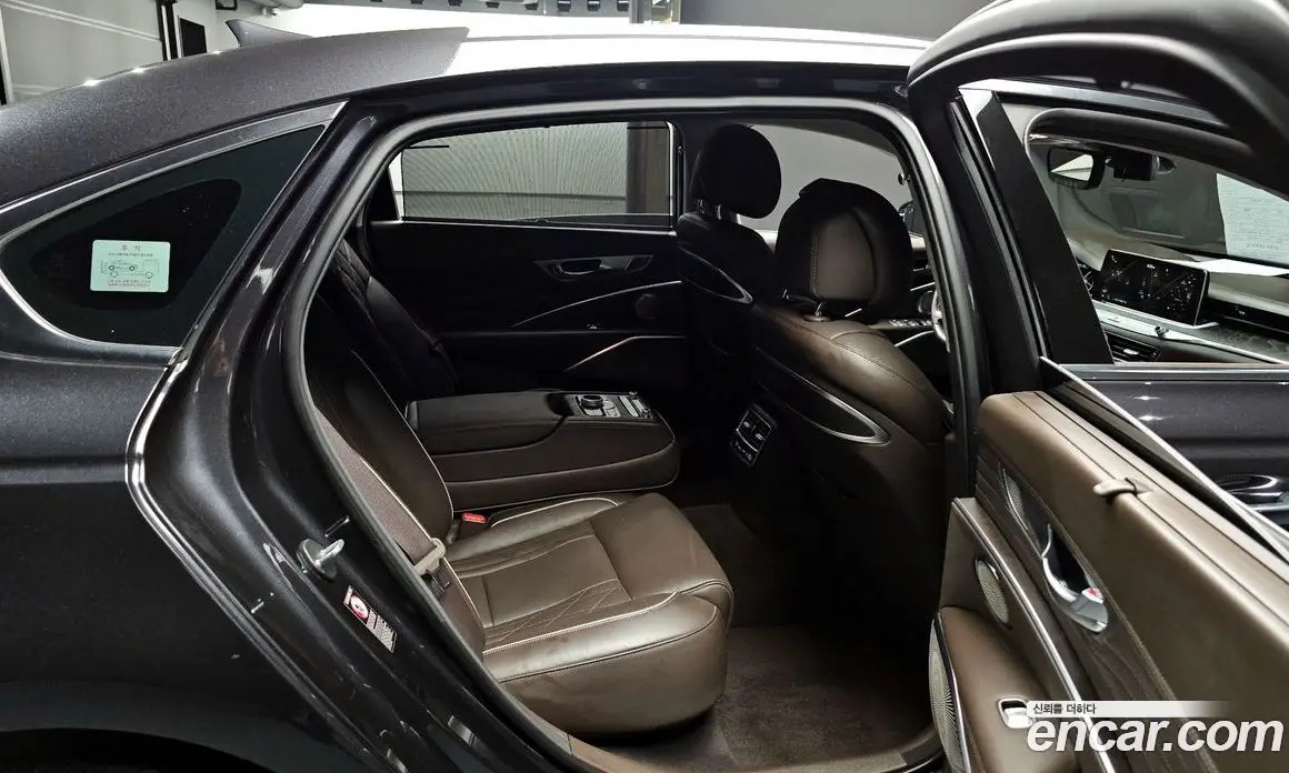 Kia K9 2018 3.3 автомат (гидро), фото 11 Kia K9 2018 3.3 автомат (гидро), фото 11