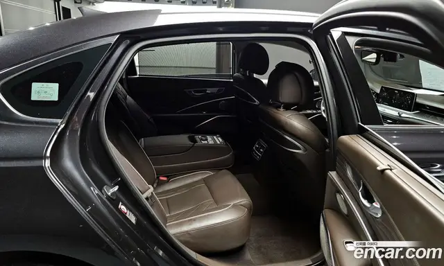 Kia K9 2018 3.3 автомат (гидро), миниатюра 11 Kia K9 2018 3.3 автомат (гидро), миниатюра 11