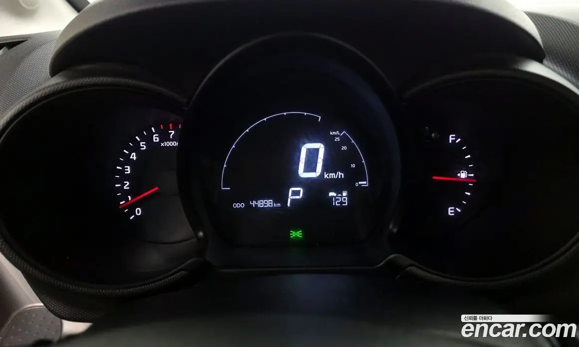 Kia Ray 2018 1.0 автомат (гидро), фото 8 Kia Ray 2018 1.0 автомат (гидро), фото 8