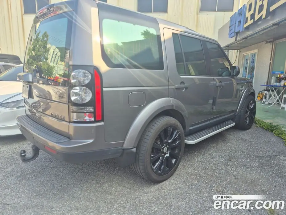 Land Rover Discovery 2010 2.7 автомат (гидро), фото 2 Land Rover Discovery 2010 2.7 автомат (гидро), фото 2