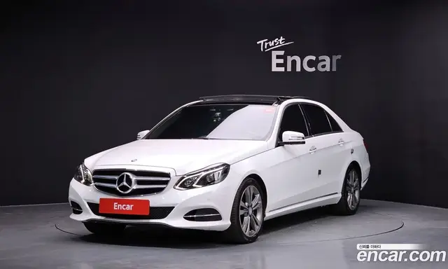 Mercedes-Benz E-Class, 2014, 110 449 км