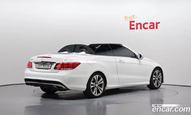 Mercedes-Benz E-Class 2017 2.0 автомат (гидро), миниатюра 2