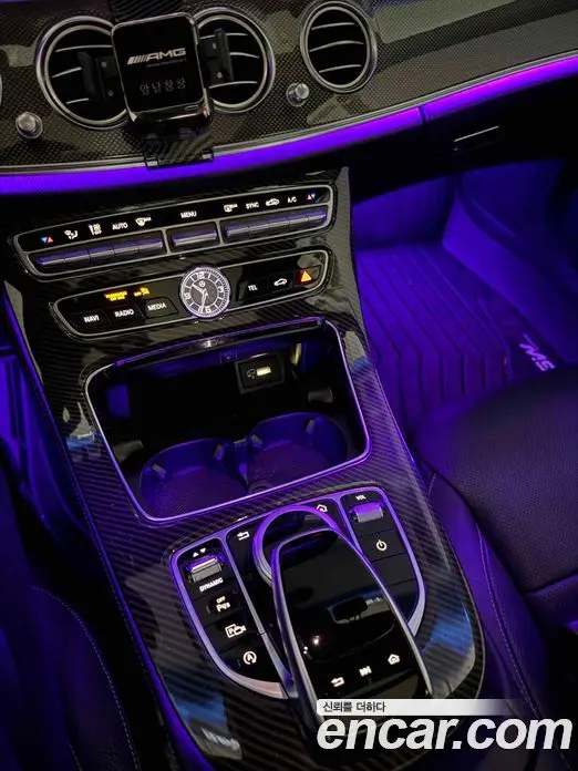 Mercedes-Benz E-Class 2019 2.0 автомат (гидро), фото 6 Mercedes-Benz E-Class 2019 2.0 автомат (гидро), фото 6